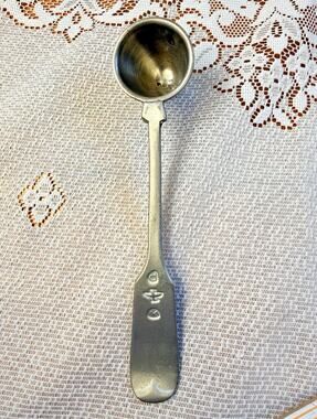 Vtg Woodbury Pewter Candle Snuffer Fiddle Handle 7”- Read